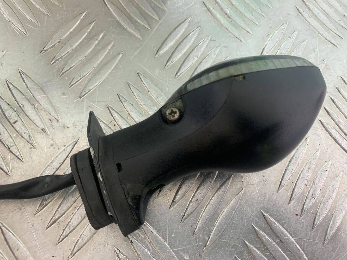 HONDA CB650 F CB 650 FA-H RIGHT REAR INDICATOR YEAR 2017- 2019 (CMB1087)