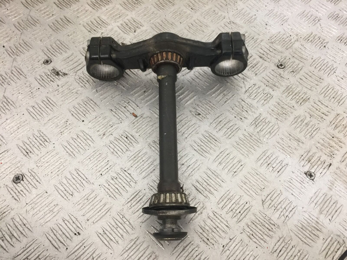 BMW F650 F 650 GS BOTTOM YOKE YEAR 2008-2012 (STOCK 837)