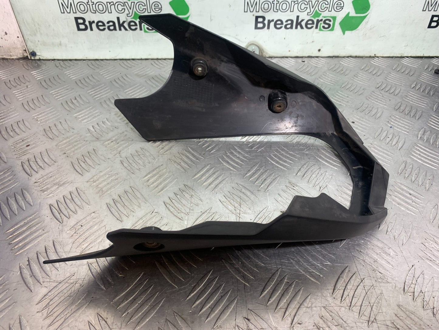 YAMAHA XJ6 XJ6-S BELLY PAN YEAR 2009-2015 (CMB1212)