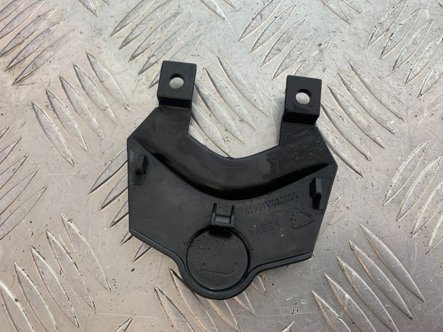 BENELLI TORNADO TNT 125 TAIL PIECE JOINER YEAR 2024 (CMB1090)