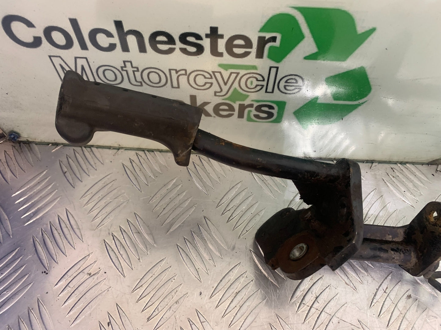 YAMAHA YBR125 YBR 125 FRONT FOOTREAR BAR YEAR 2010-2017 (CMB1163)