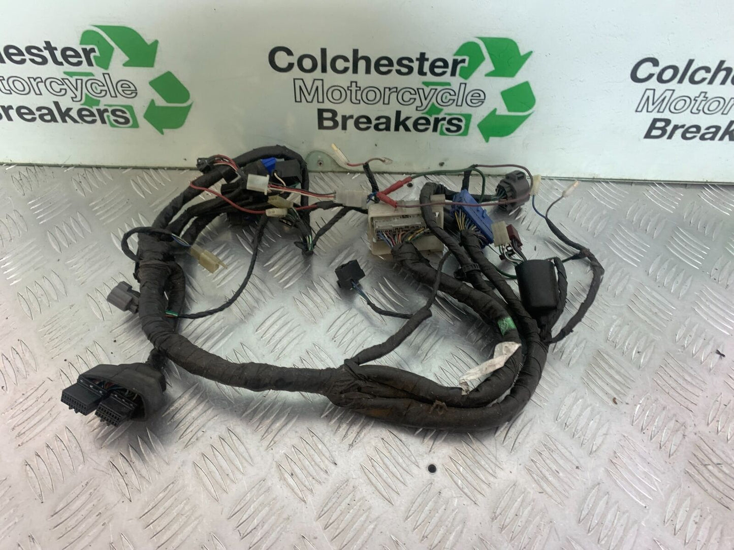 HONDA GL1800 GL 1800 CLOCKS WIRING SUBLOOM YEAR 2004 ABS (STOCK 890)