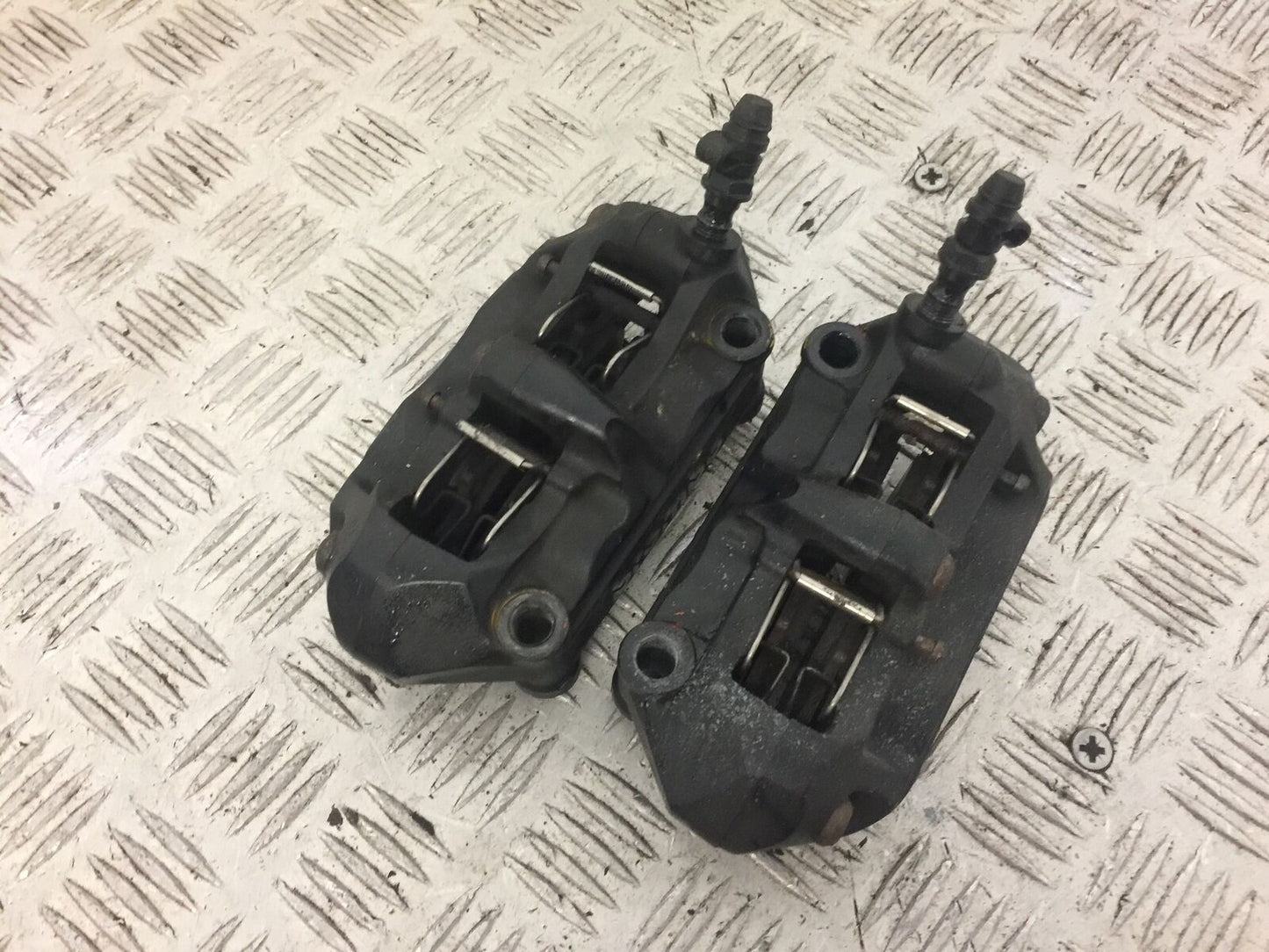 KTM 990 SUPERMOTO FRONT BRAKE CALIPERS YEAR 2008 (STOCK 662)