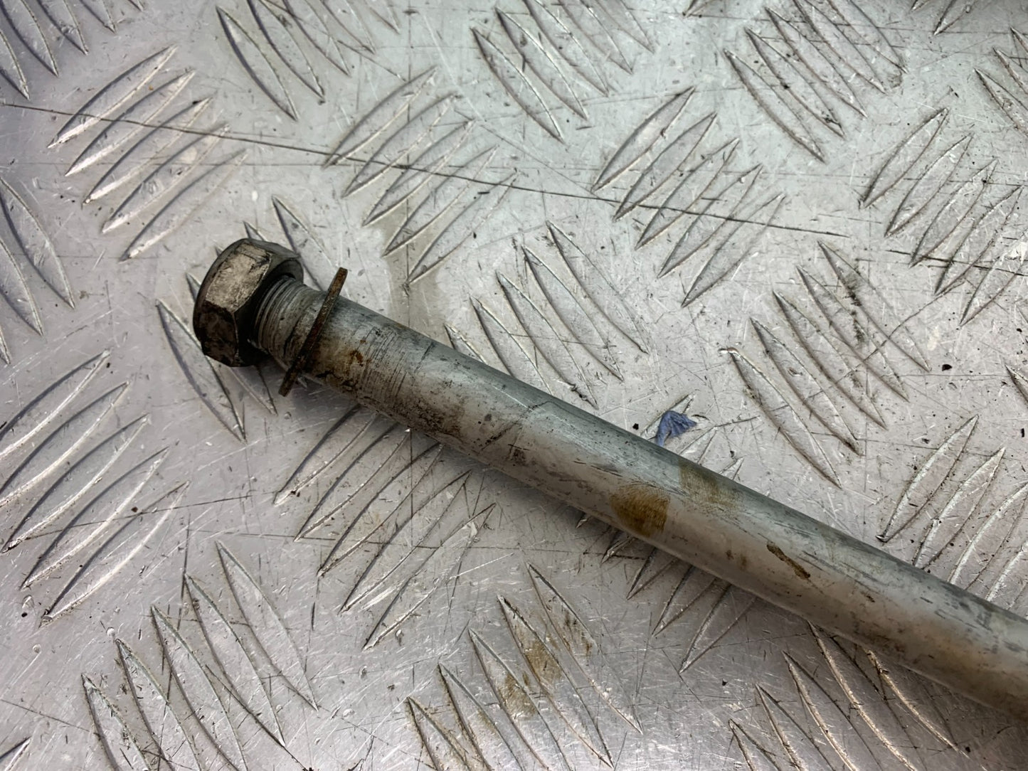 HONDA NC700 X SWINGARM SPINDLE YEAR 2012-2014 (CMB1327)