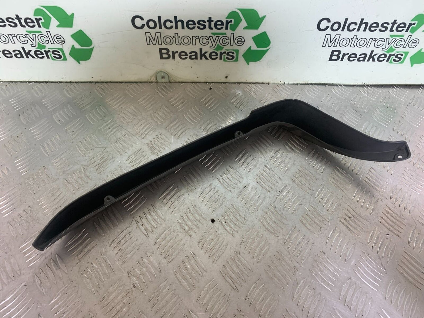 HONDA ST1100 PAN EUROPEAN RIGHT SIDE TRIM YEAR 1993-2001 (CMB1096)