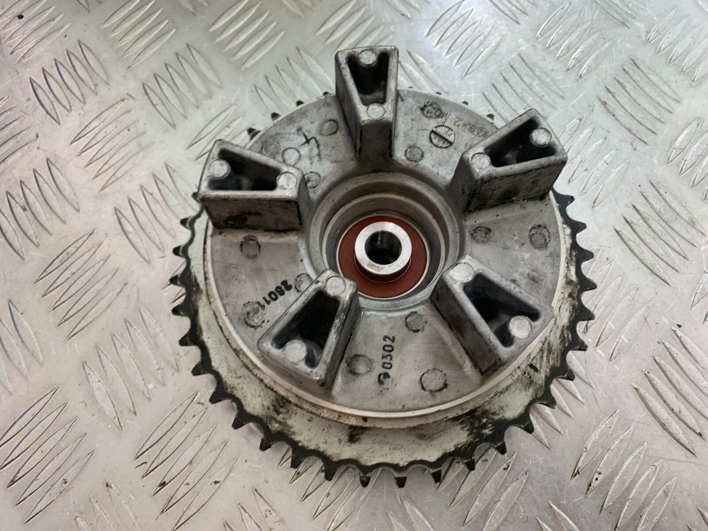 HONDA CBR500R CBR 500 R REAR SPROCKET CARRIER YEAR 2012-16 (CMB1066)