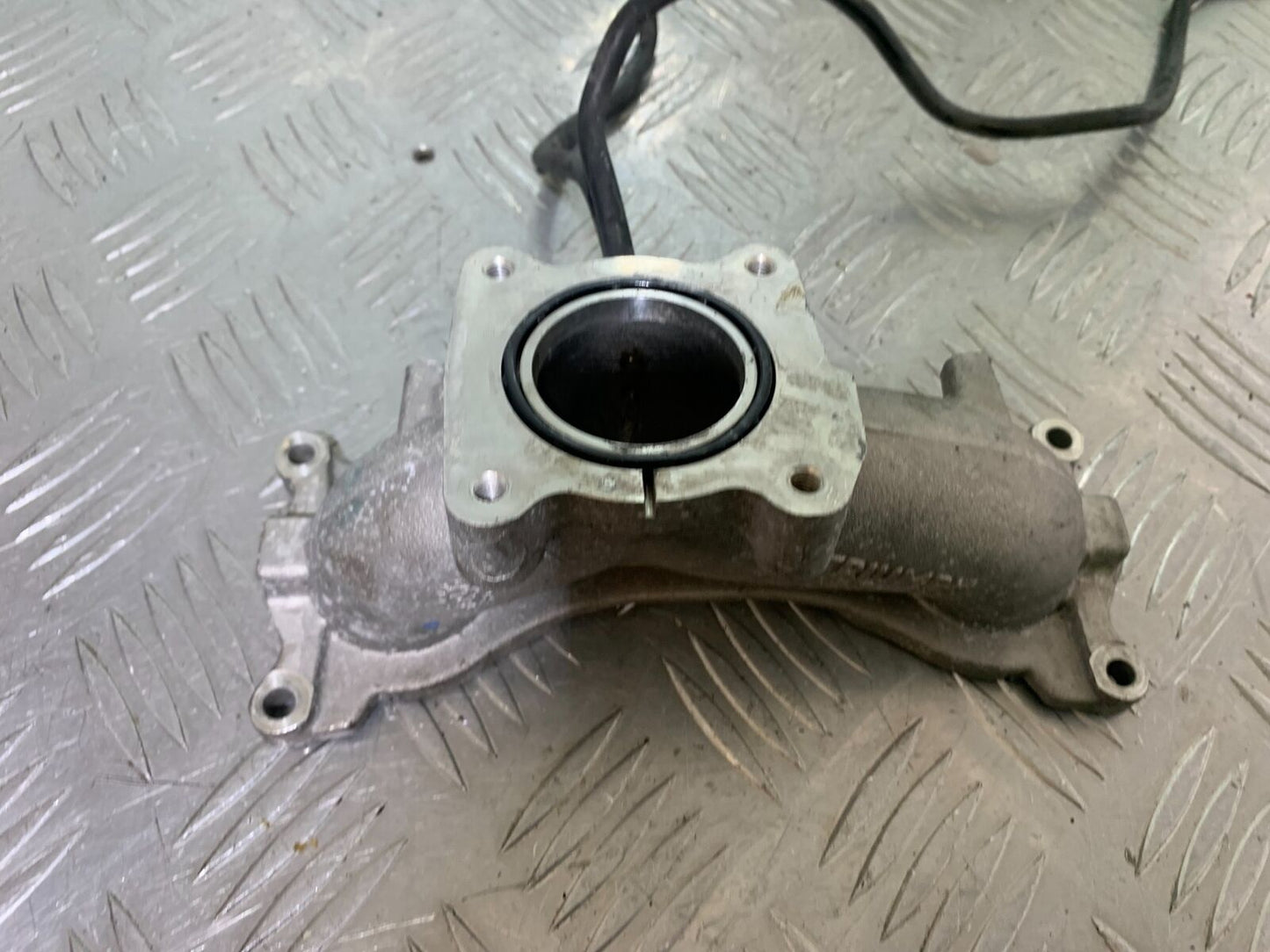 TRIUMPH BONNEVILLE T100 MANIFOLDS YEAR 2017-2021 (CMB1084)