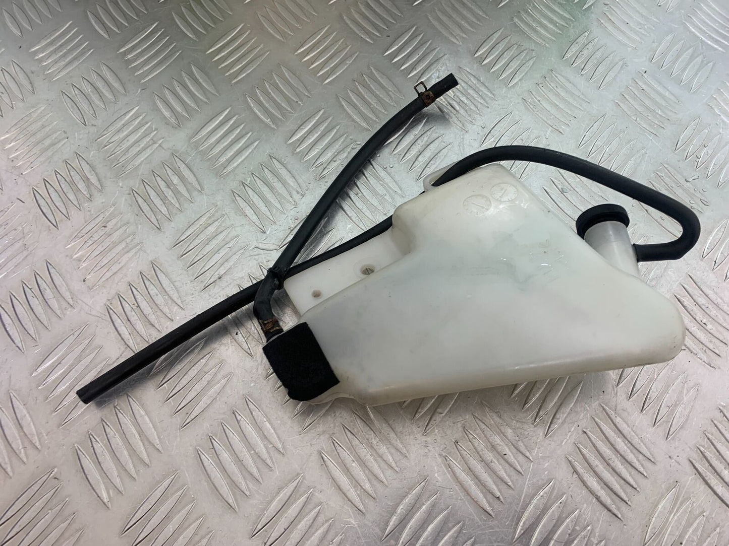 SUZUKI GSXR1000 GSXR 1000 COOLANT BOTTLE 2009-2016 (CMB1049)