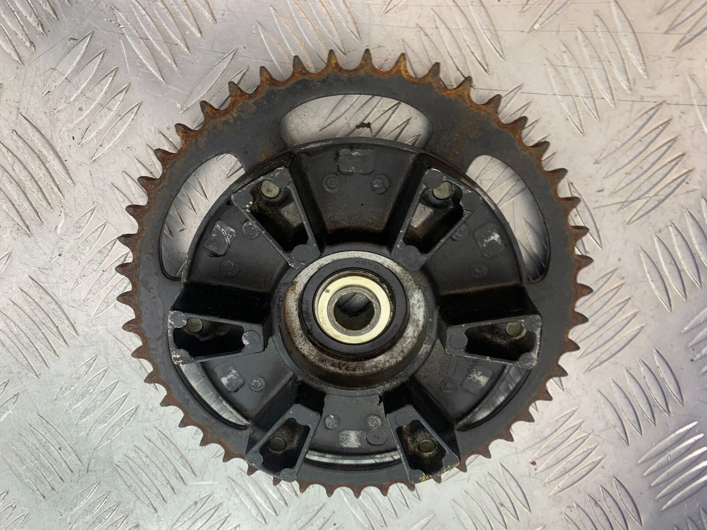 YAMAHA YZF600 YZF 600 THUNDERCAT SPROCKET CARRIER 1996-2003 (CMB1105)