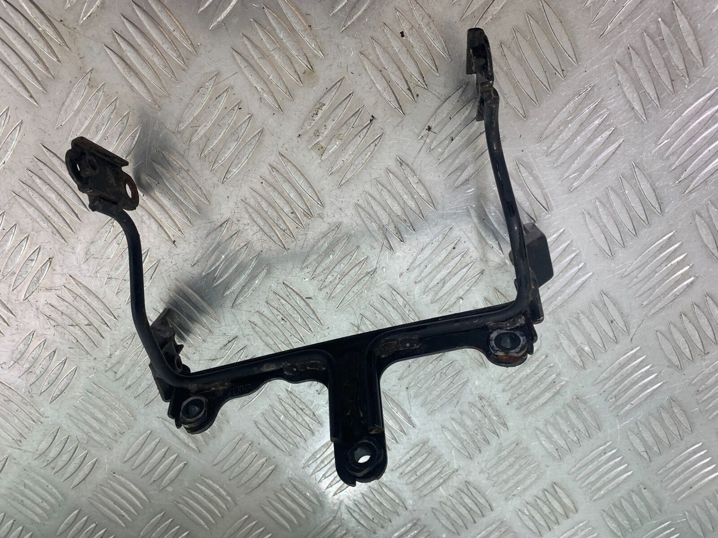 AJS DD125 REGAL RAPTOR CLOCK BRACKET YEAR 2007 (CMB1061)