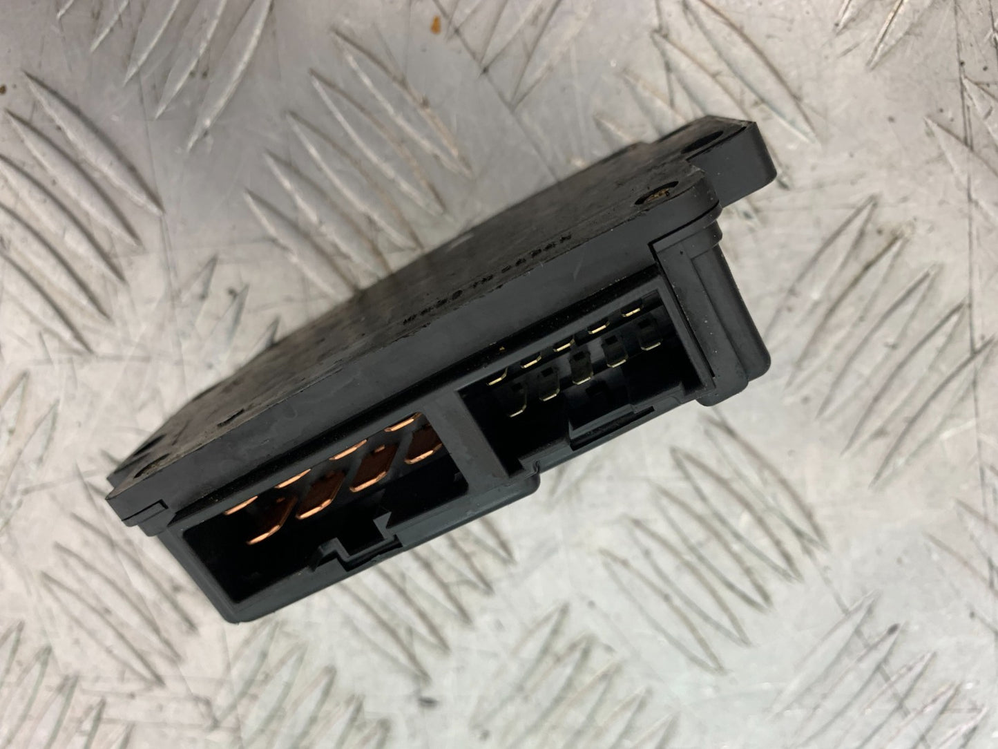 KAWASAKI ZX9R ZX9 R FUSE BOX YEAR 1998-1999 (CMB1329)