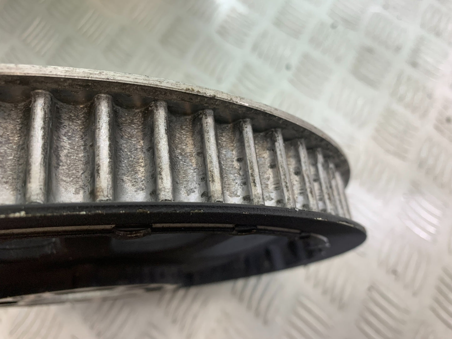HARLEY DAVIDSON FXS BLACKLINE 1585 REAR PULLY YEAR 2012 (CMB1147)