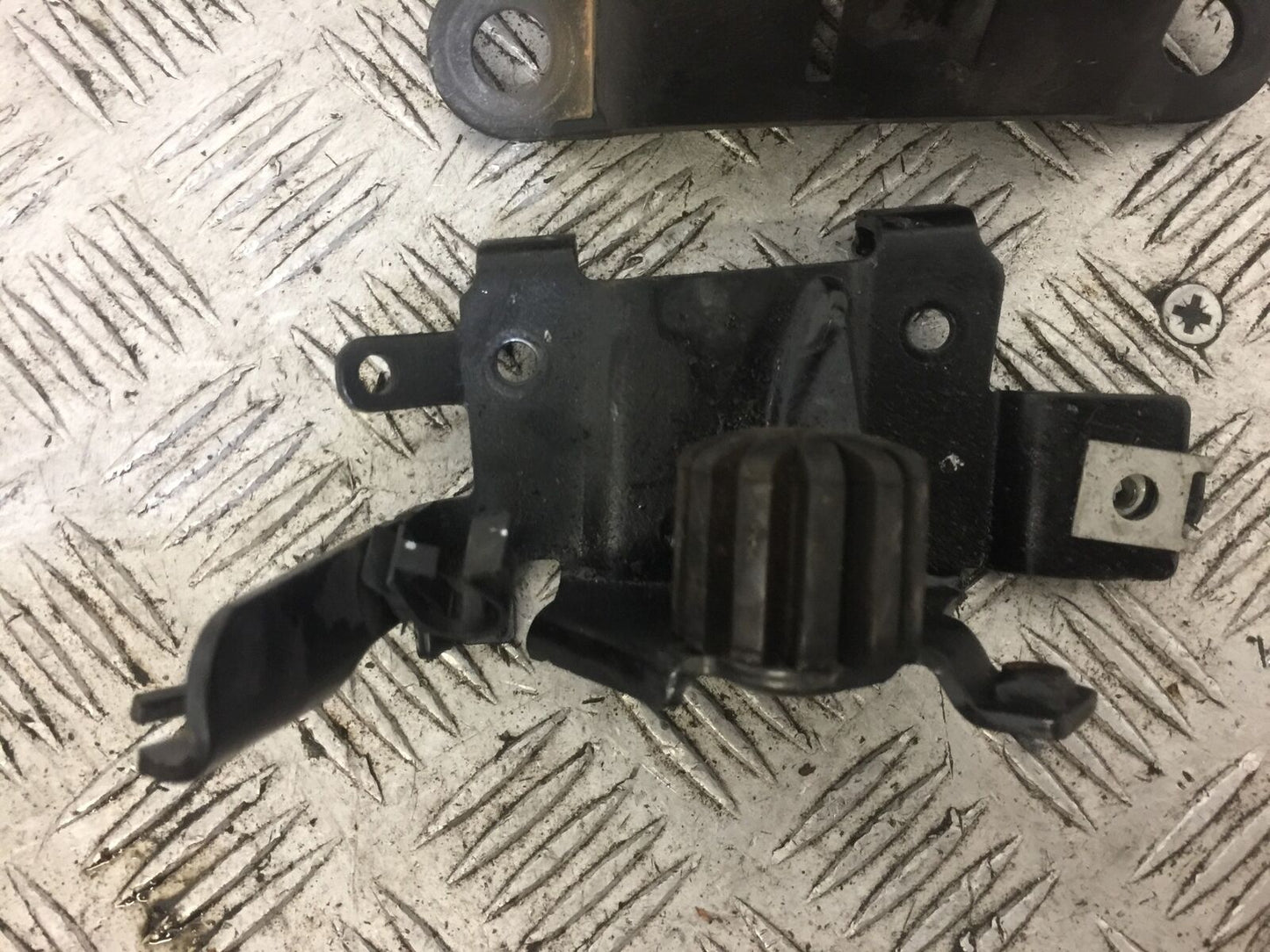 BMW R1200 GS TE EXCLUSIVE SEAT BRACKETS YEAR 2018 (STOCK 702)