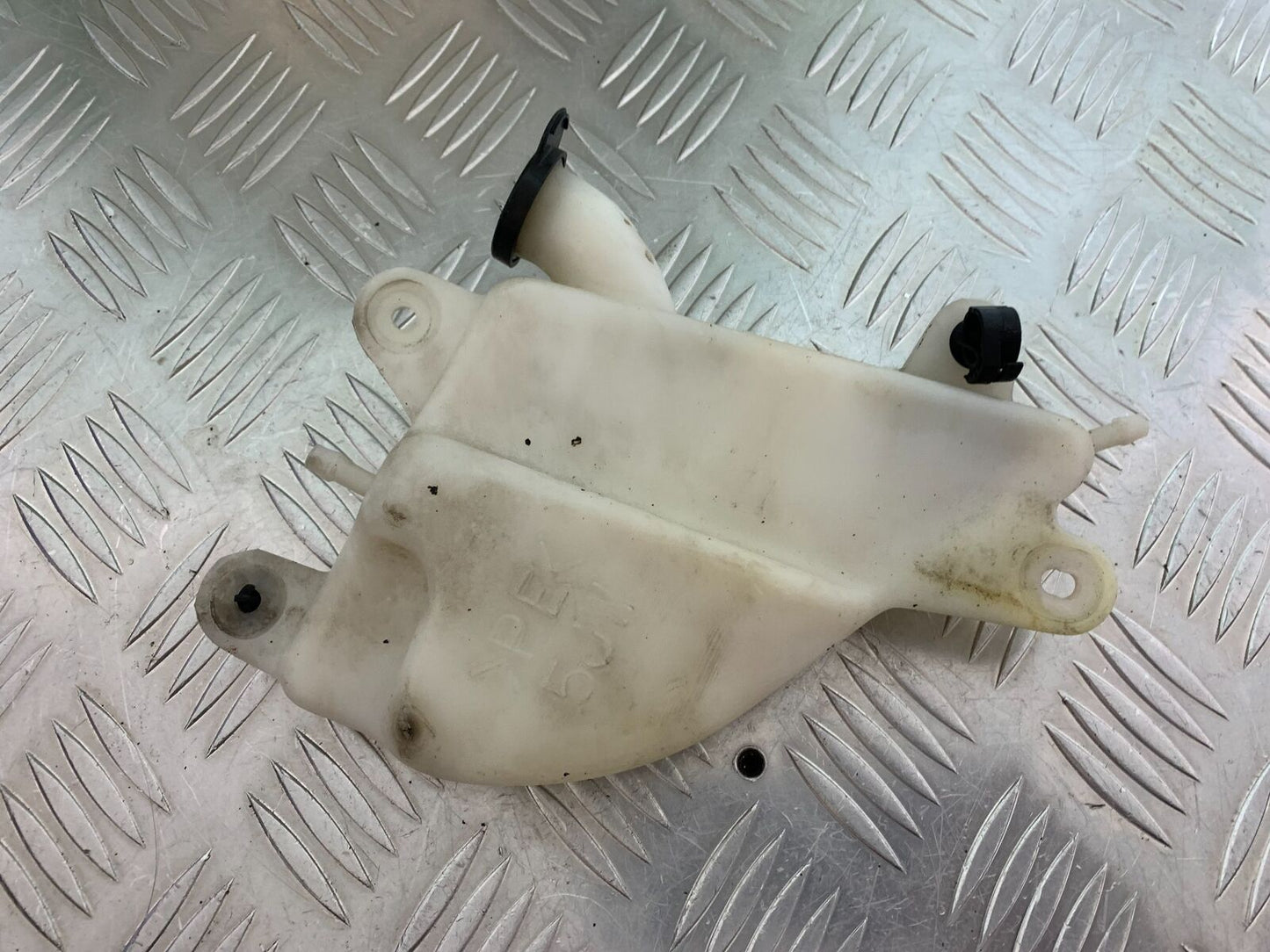 YAMAHA FJR1300 FJR 1300 COOLANT BOTTLE YEAR 2001-05 (CMB1005)