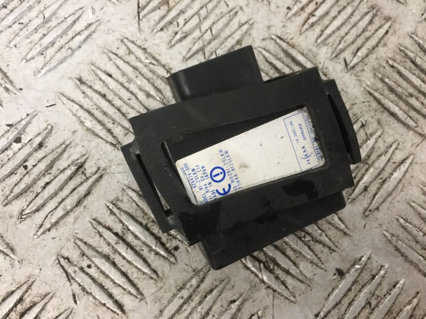 KAWASAKI ZZR1400 ZZR 1400 RELAY YEAR 2007-11(STOCK 893)