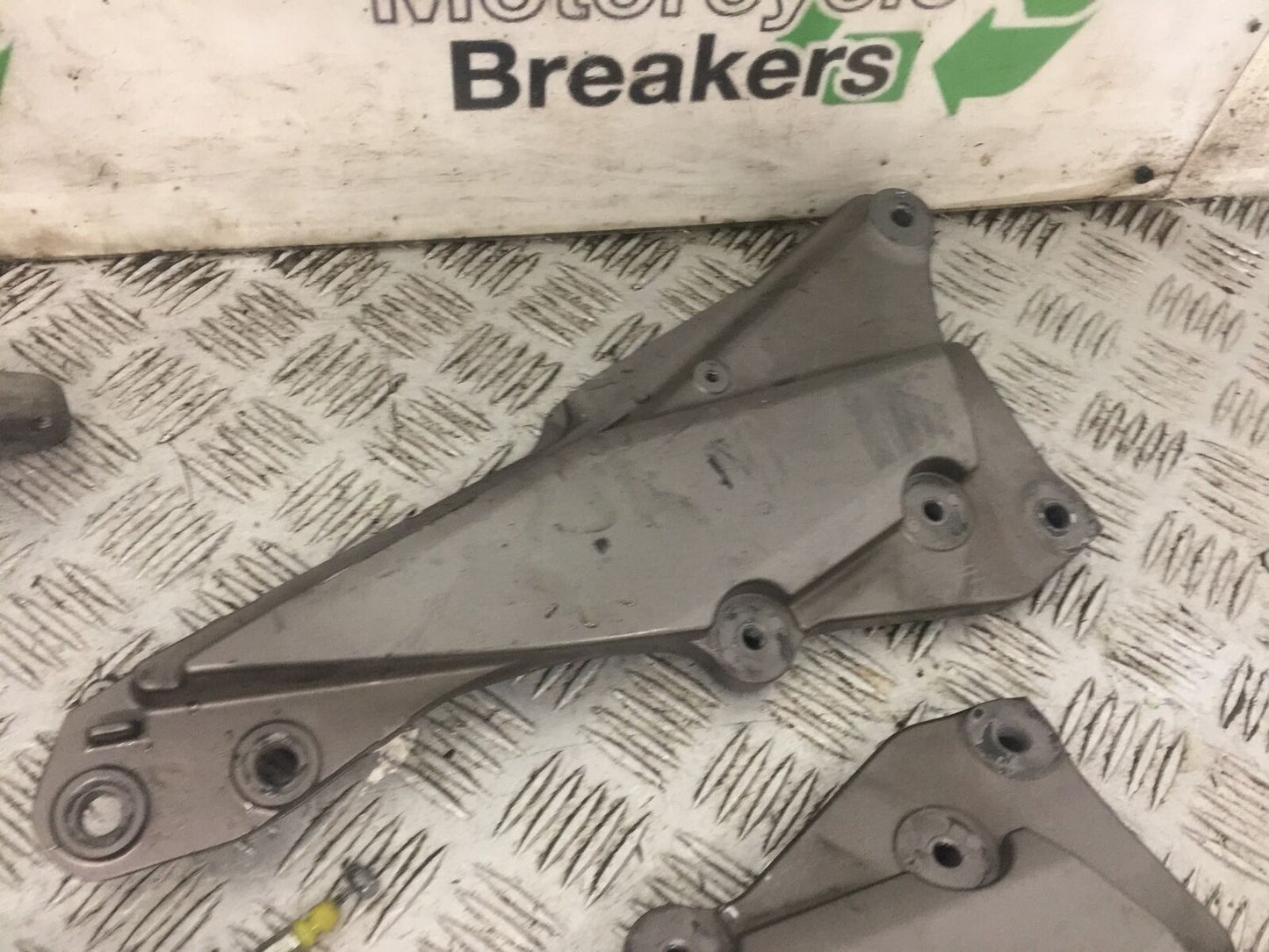 KAWASAKI Z1000 SX REAR SUBFRAME YEAR 2011 (STOCK 796)