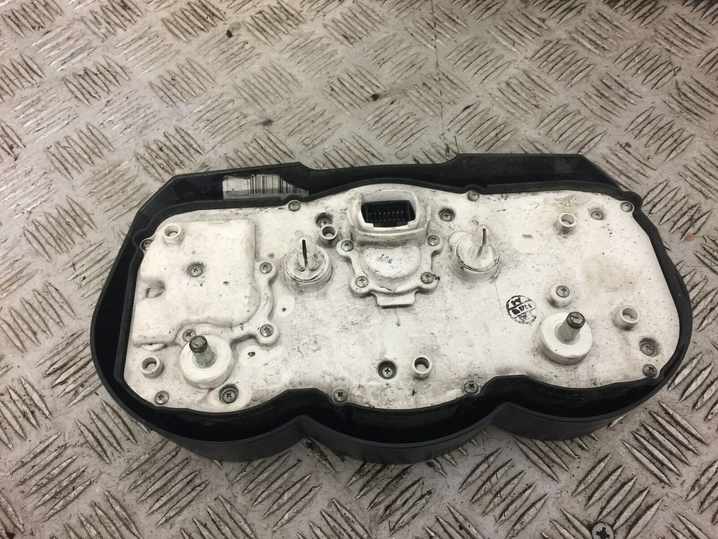 TRIUMPH 1050 SPRINT CLOCKS SPEEDO DASH YEAR 2005 (STOCK 487)