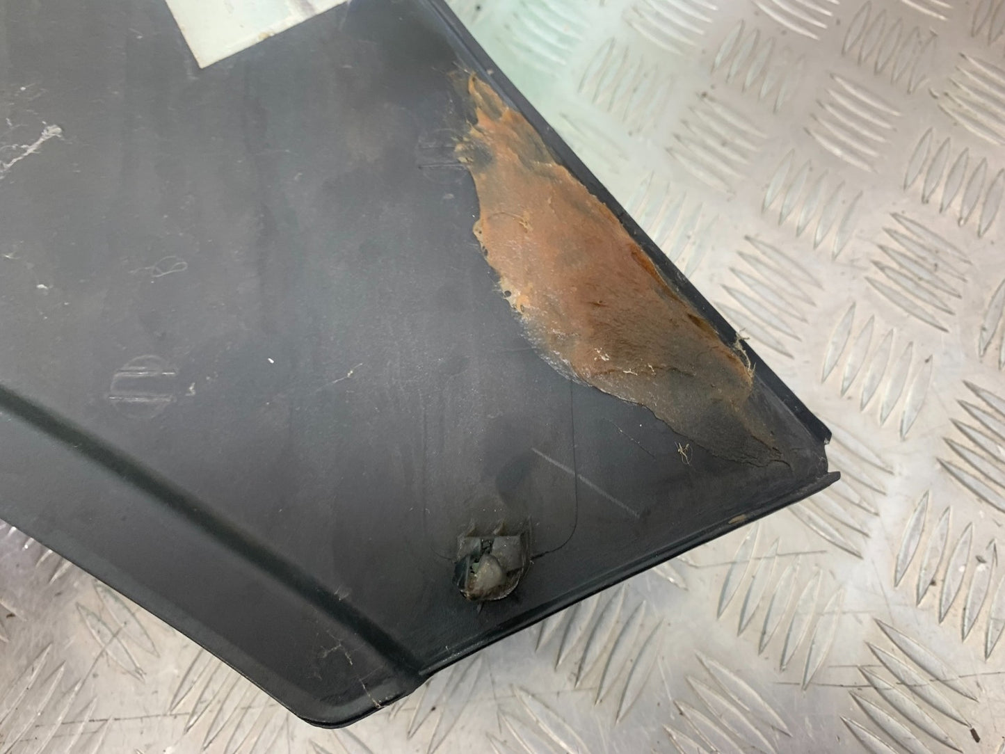 HONDA ST1100 PAN EUROPEAN RIGHT SEAT PANEL YEAR 1993-2001 (CMB1195)