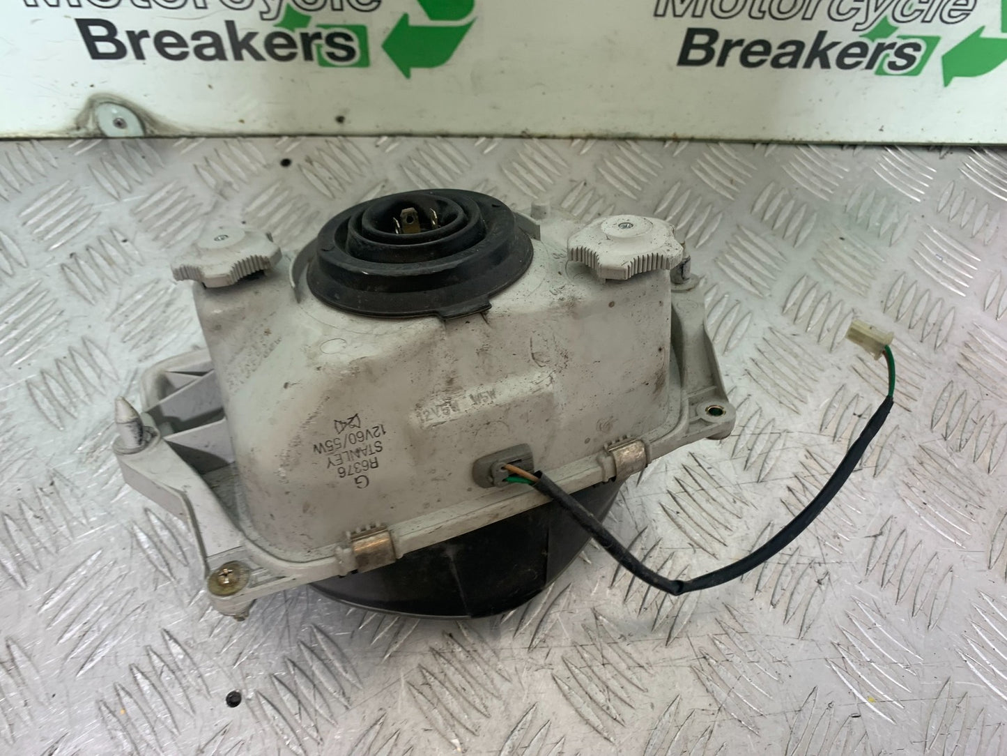 HONDA NT650 V DEAUVILLE HEADLIGHT YEAR 1998-01(CMB1320)