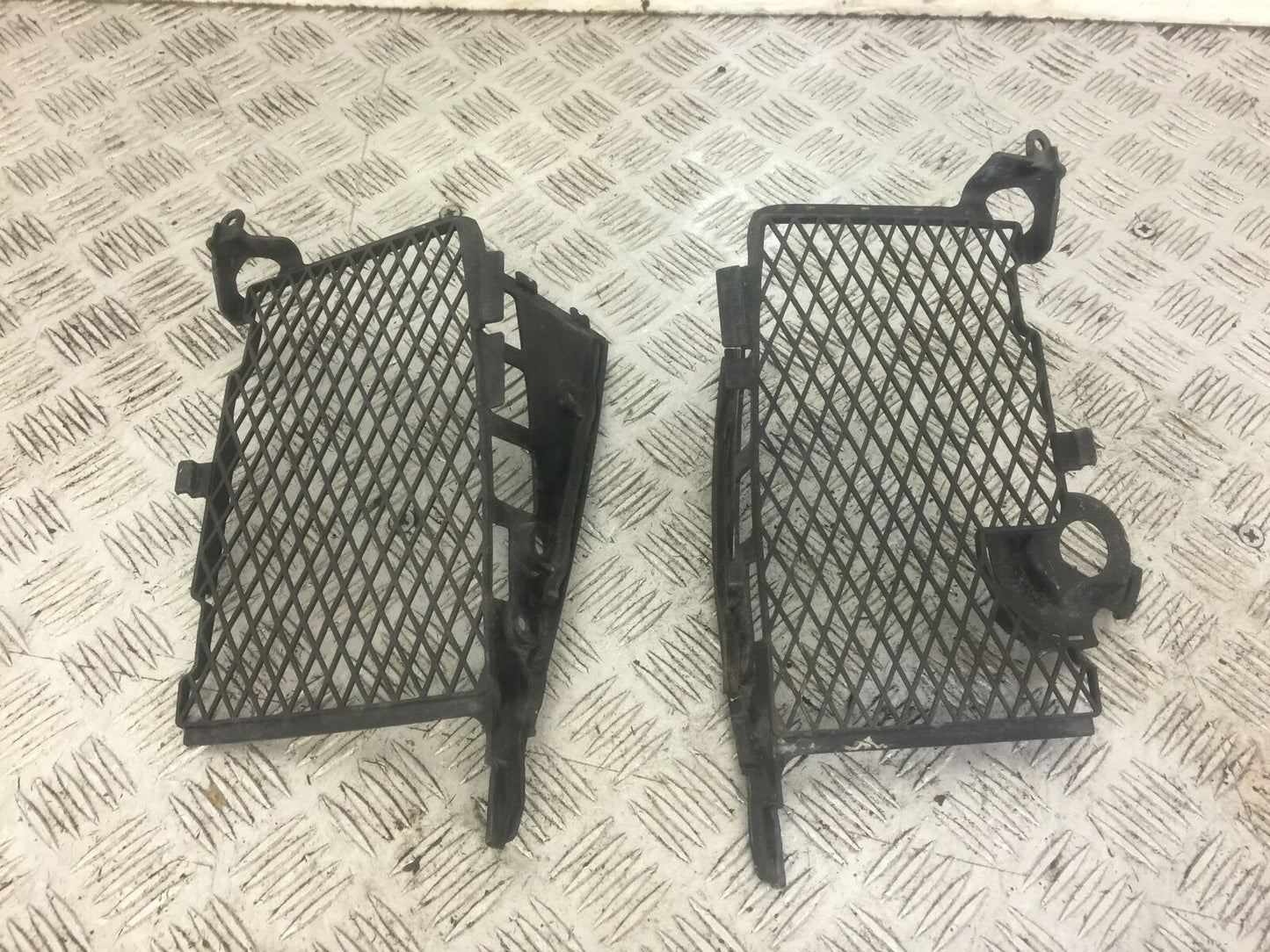 HONDA CRF1000 CRF 1000 L AFRICA TWIN RADIATOR GRILLS YEAR 2016-2019 (STOCK 695)
