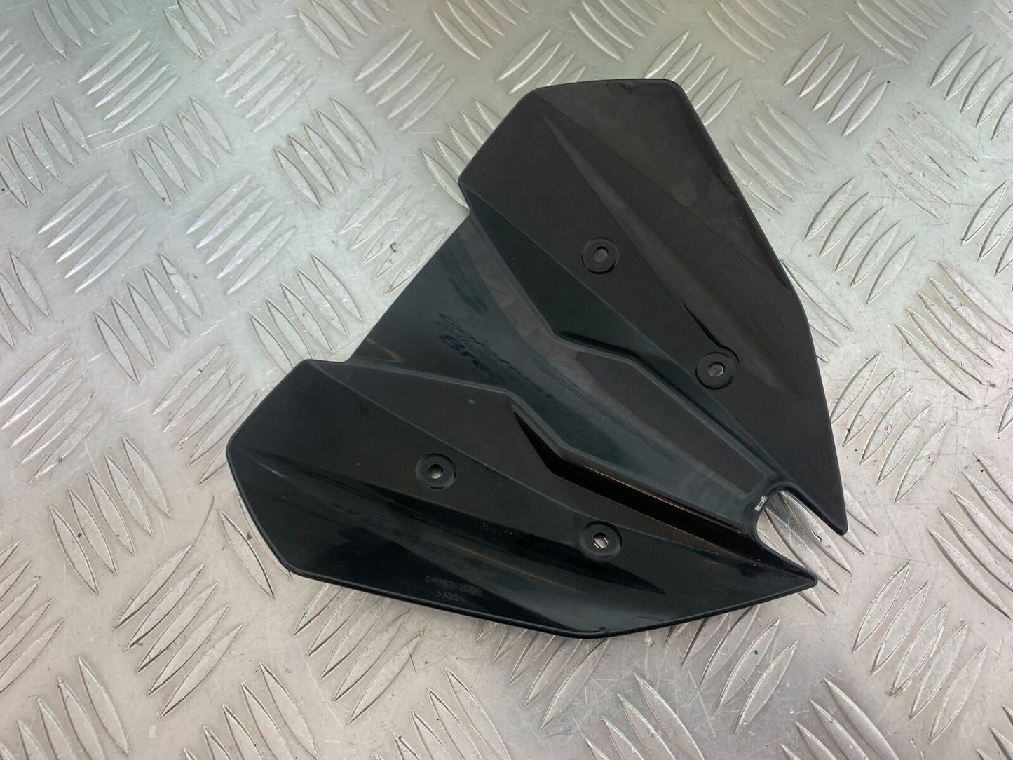 KAWASAKI Z300 ER300 SCREEN YEAR 2016-2018 (CMB1056)