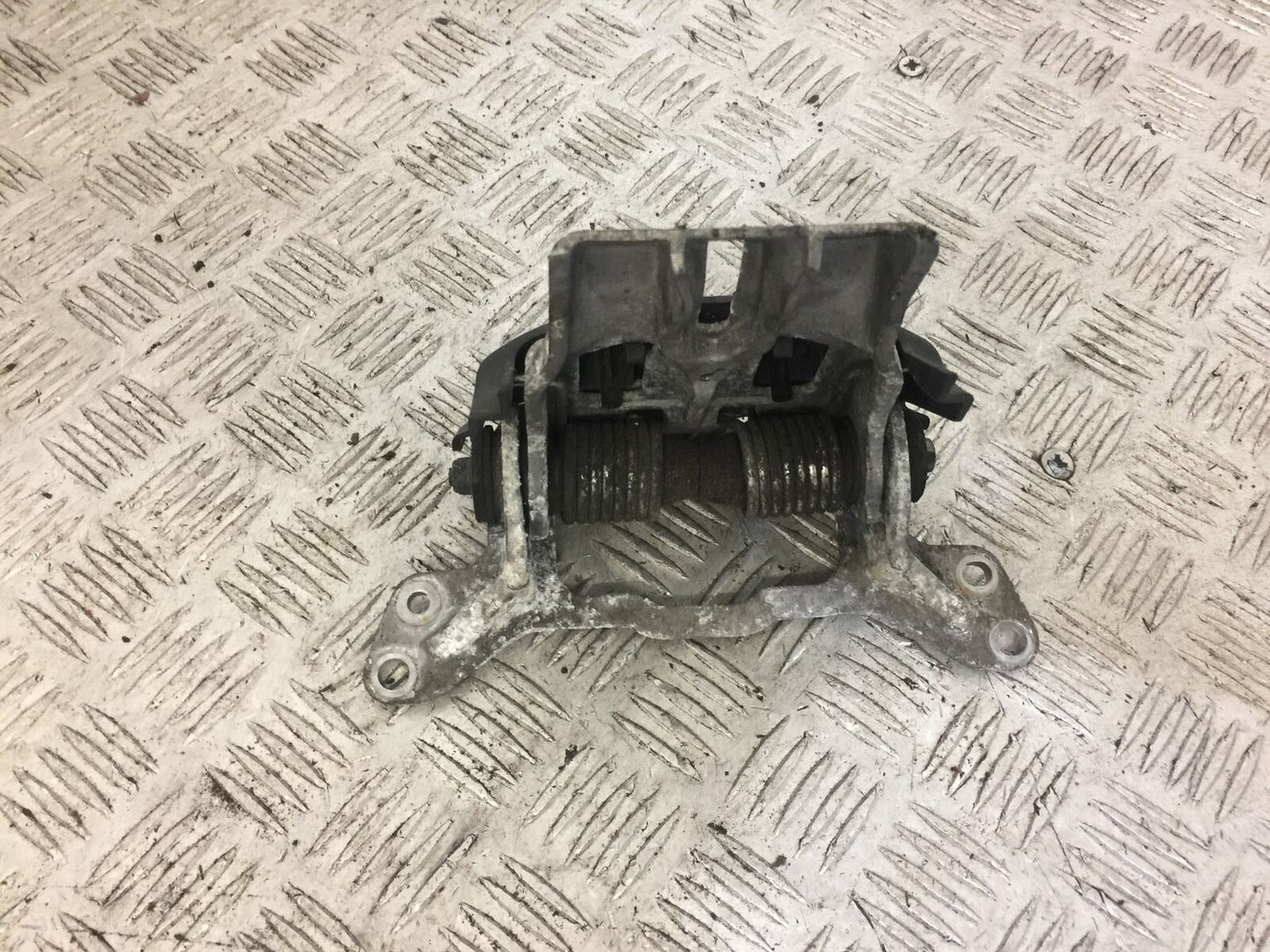 YAMAHA NMAX125 NMAX 125 SEAT BRACKET YEAR 2017-19 (STOCK 667)
