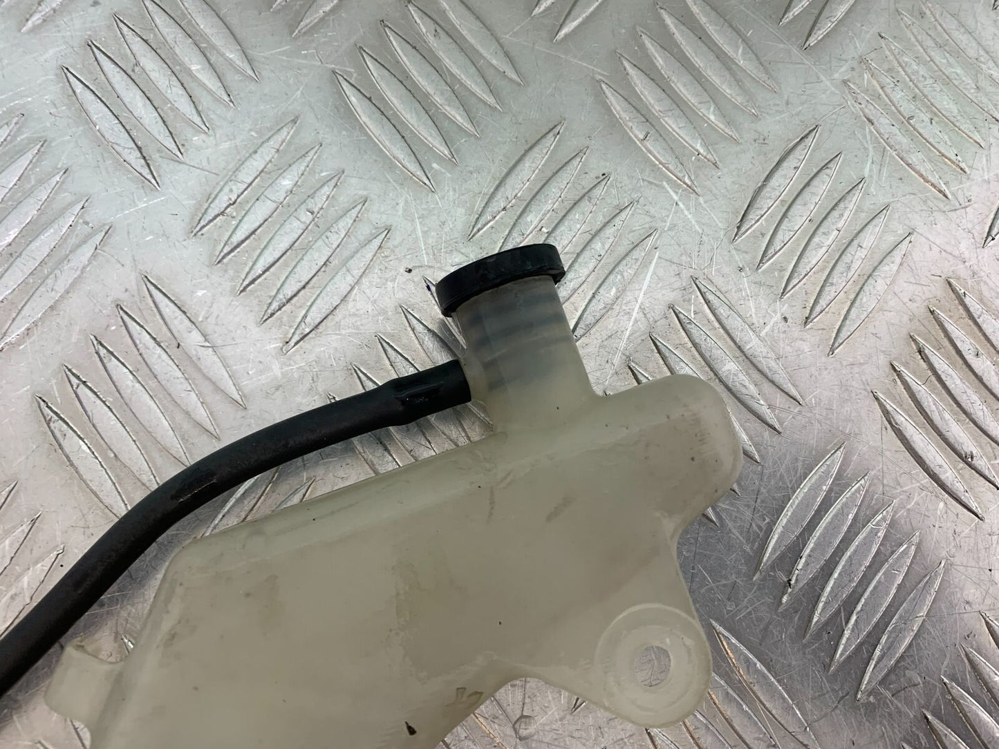 SUZUKI SV1000 SV 1000 K4 COOLANT BOTTLE YEAR 2003-2007 (CMB1042)
