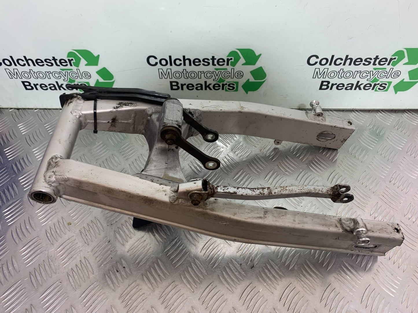 SUZUKI SV650 SV 650 mk1 SWINGARM YEAR 1999-2002 (CMB1036)