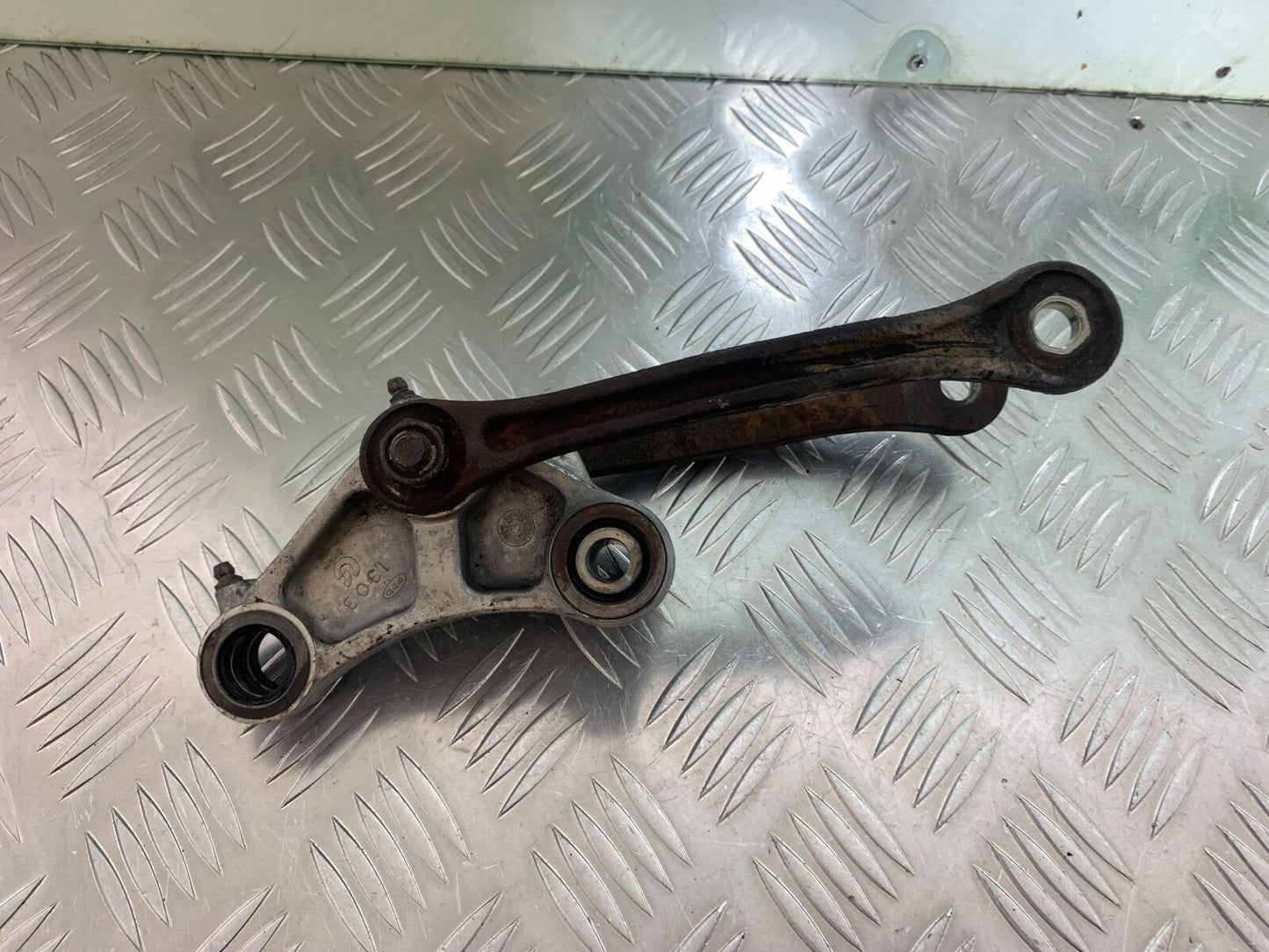 KAWASAKI ZZR1200 ZZR 1200 REAR SHOCK LINKAGE YEAR 2002-05 (STOCK 993)