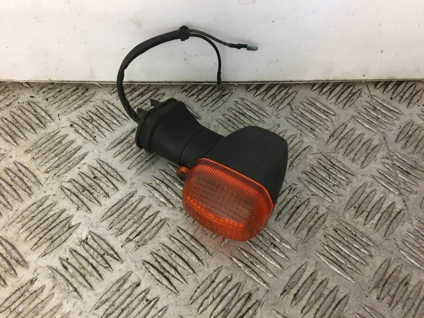 YAMAHA FJR1300 FJR 1300 LEFT FRONT INDICATOR YEAR 2002