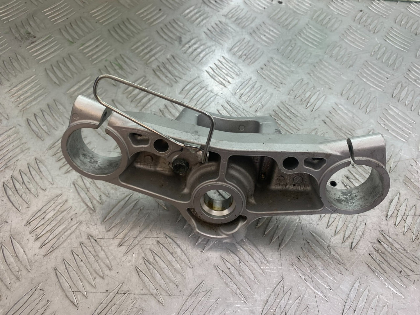 SUZUKI GSR600 GSR 600 TOP YOKE 2006-2010 (CMB1177)