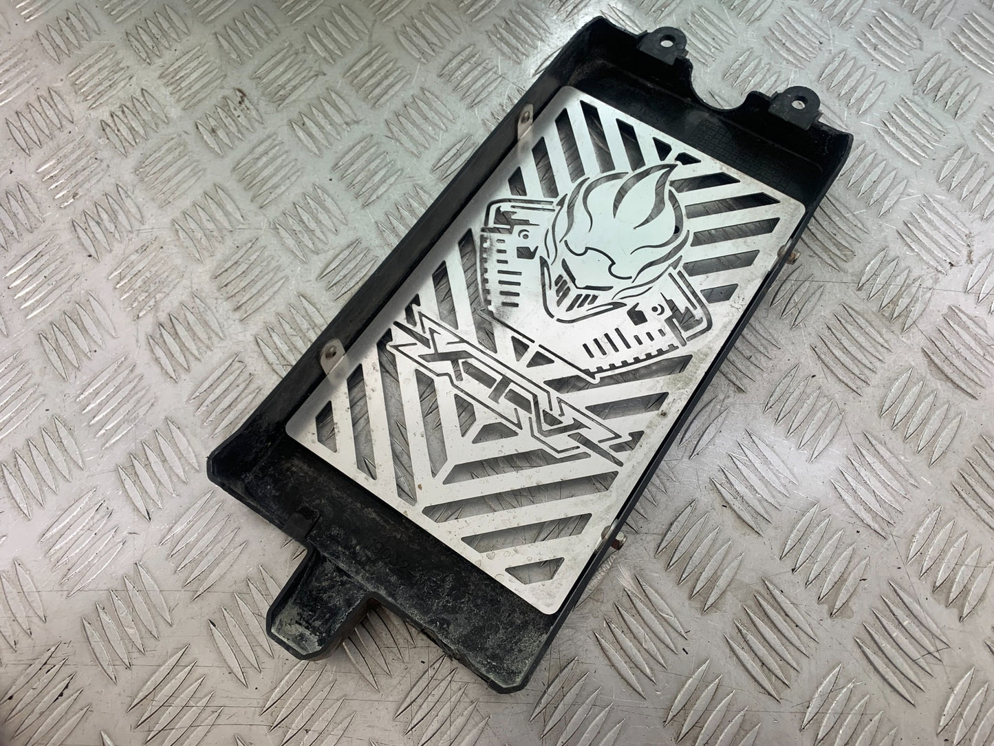 HONDA VTX1300 S-6 RADIATOR GRILL YEAR 2004-09 (CMB1159)