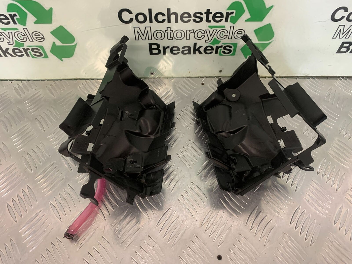 HONDA CRF1000 (DCT) AFRICA TWIN FAN COVERS YEAR 2019 (STOCK 962)