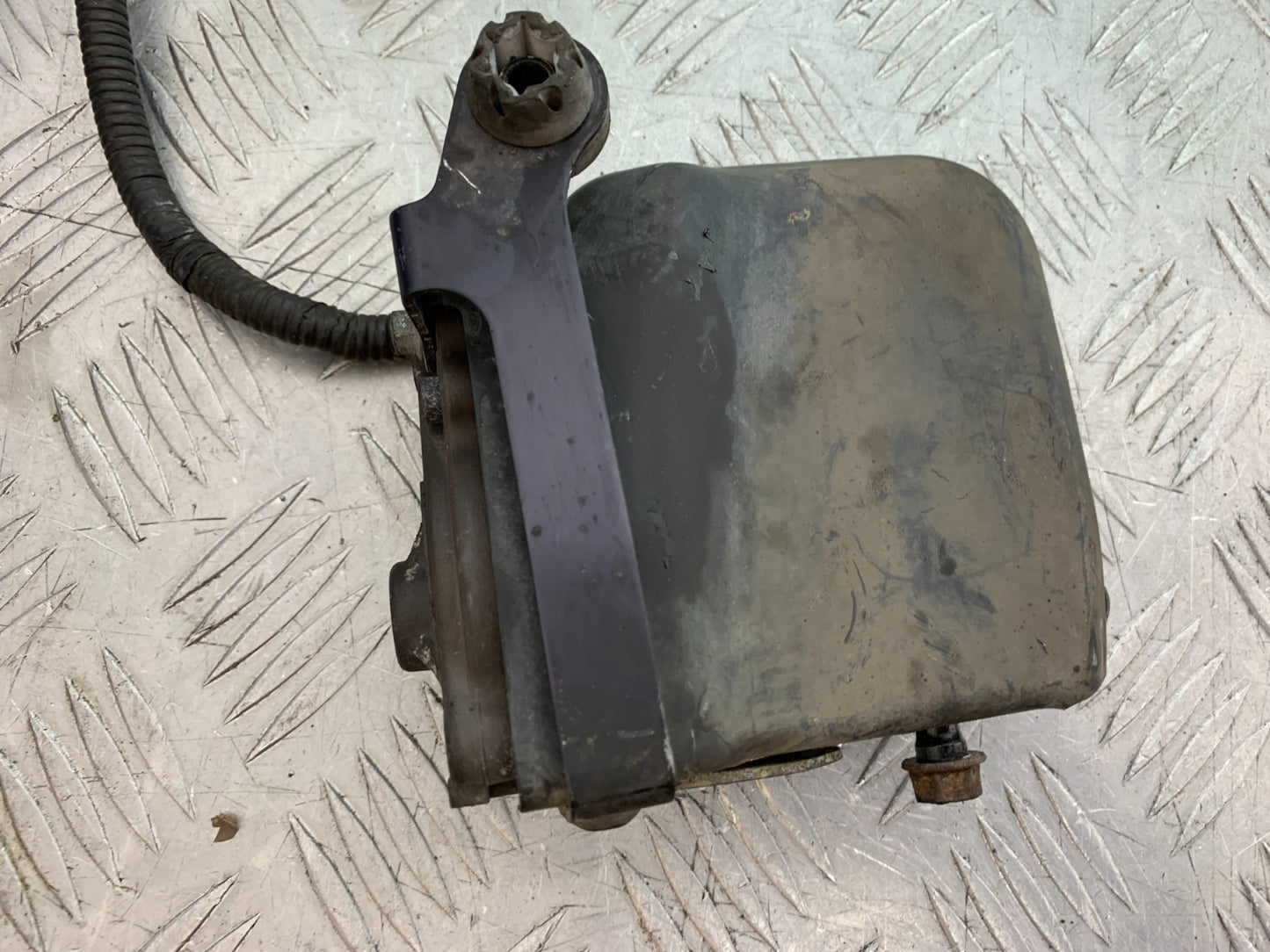 HONDA CBR1000 RR FRONT ABS PUMP YEAR 2008-2011 (CMB1330)