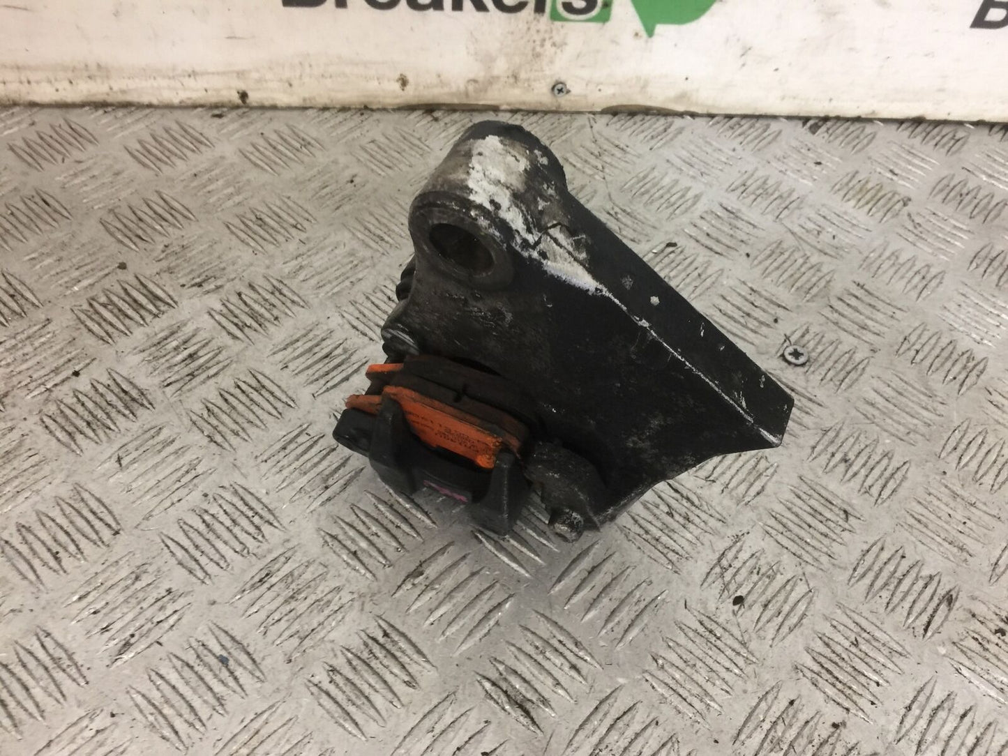 TRIUMPH 600 SPEED FOUR REAR BRAKE CALIPER YEAR 2002 (STOCK 756)