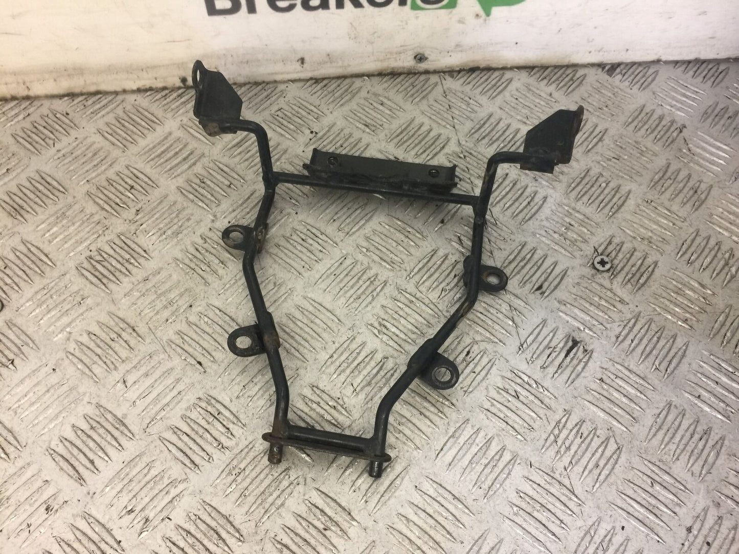 AJS TN12 125 FAIRING BRACKET YEAR 2015-2020 (STOCK 617)
