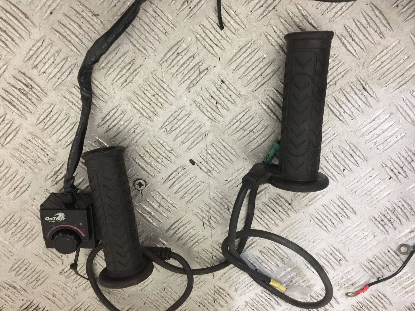 KAWASAKI Z1000 SX HEATED GRIPS YEAR 2011-2019 (STOCK 839)