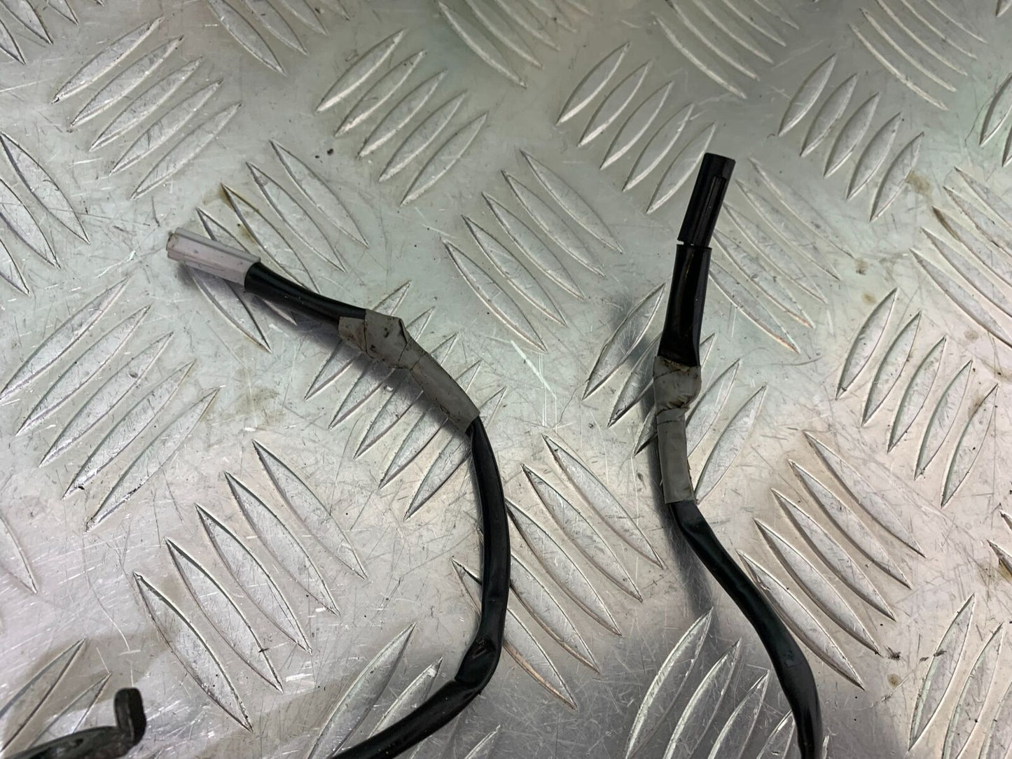 YAMAHA XVS 1300 MIDNIGHT STAR FRONT INDICATORS YEAR 2007-16 (CMB1027)