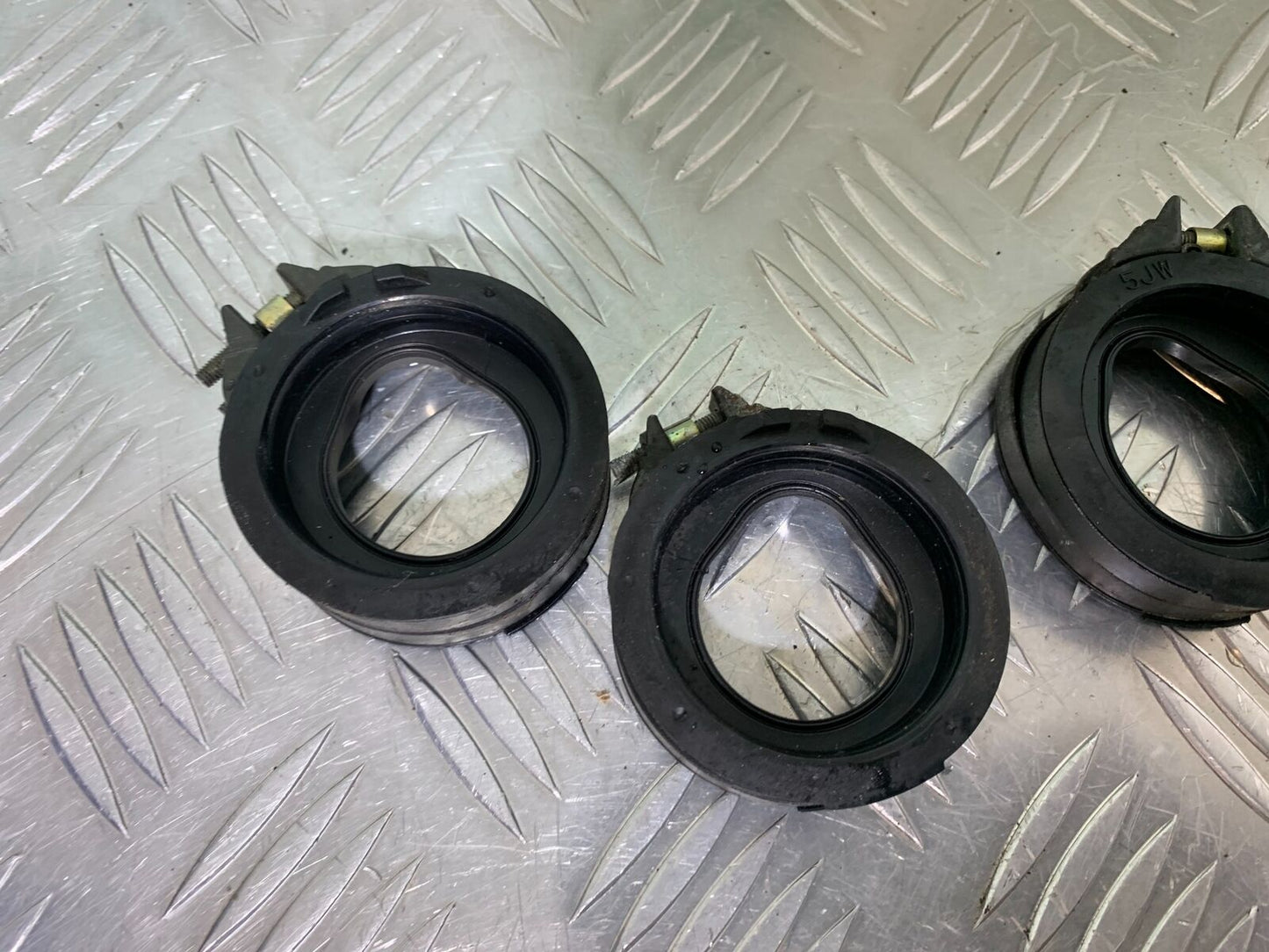 YAMAHA FJR1300 FJR 1300 CARB RUBBERS YEAR 2001-05 (CMB1005)
