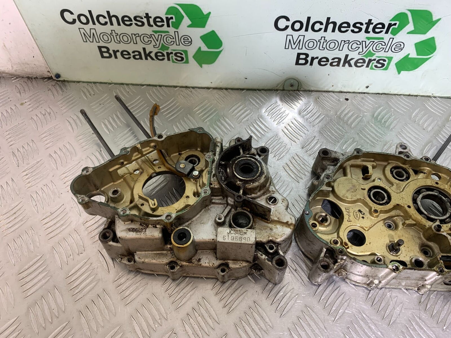 HONDA CBR125 CBR 125 CRANK CASINGS YEAR 2004-06 (CMB1040)