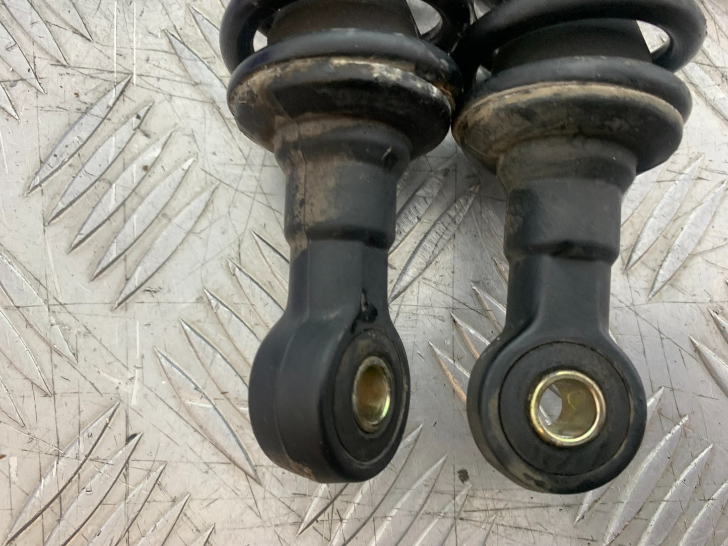 SINNIS HOODLUM 125 REAR SHOCKS YEAR 2021-2025 (CMB1196)