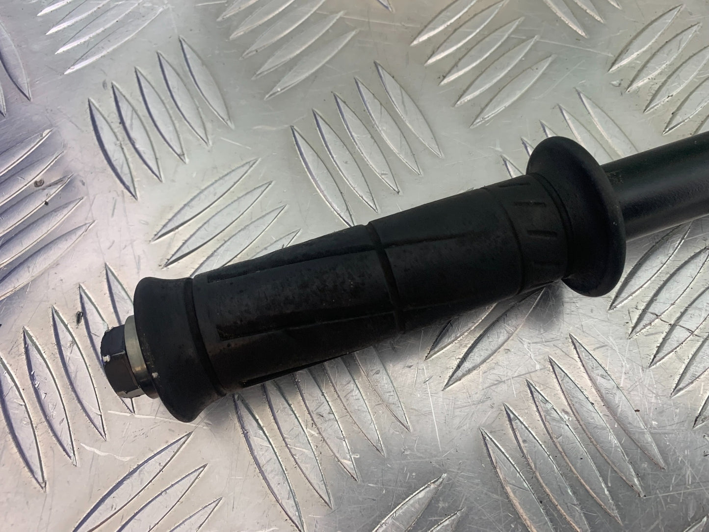 KAWASAKI ZX6R LEFT HANDLEBAR YEAR 2009-2012 (CMB1136)