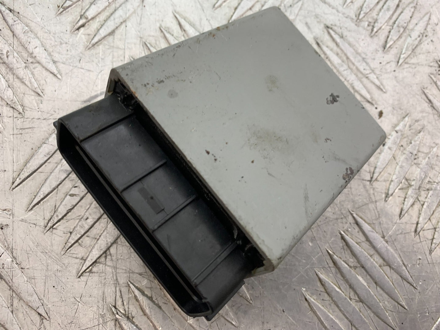HONDA XL125 VARADERO CDI UNIT YEAR 2001-2006 (CMB1304)