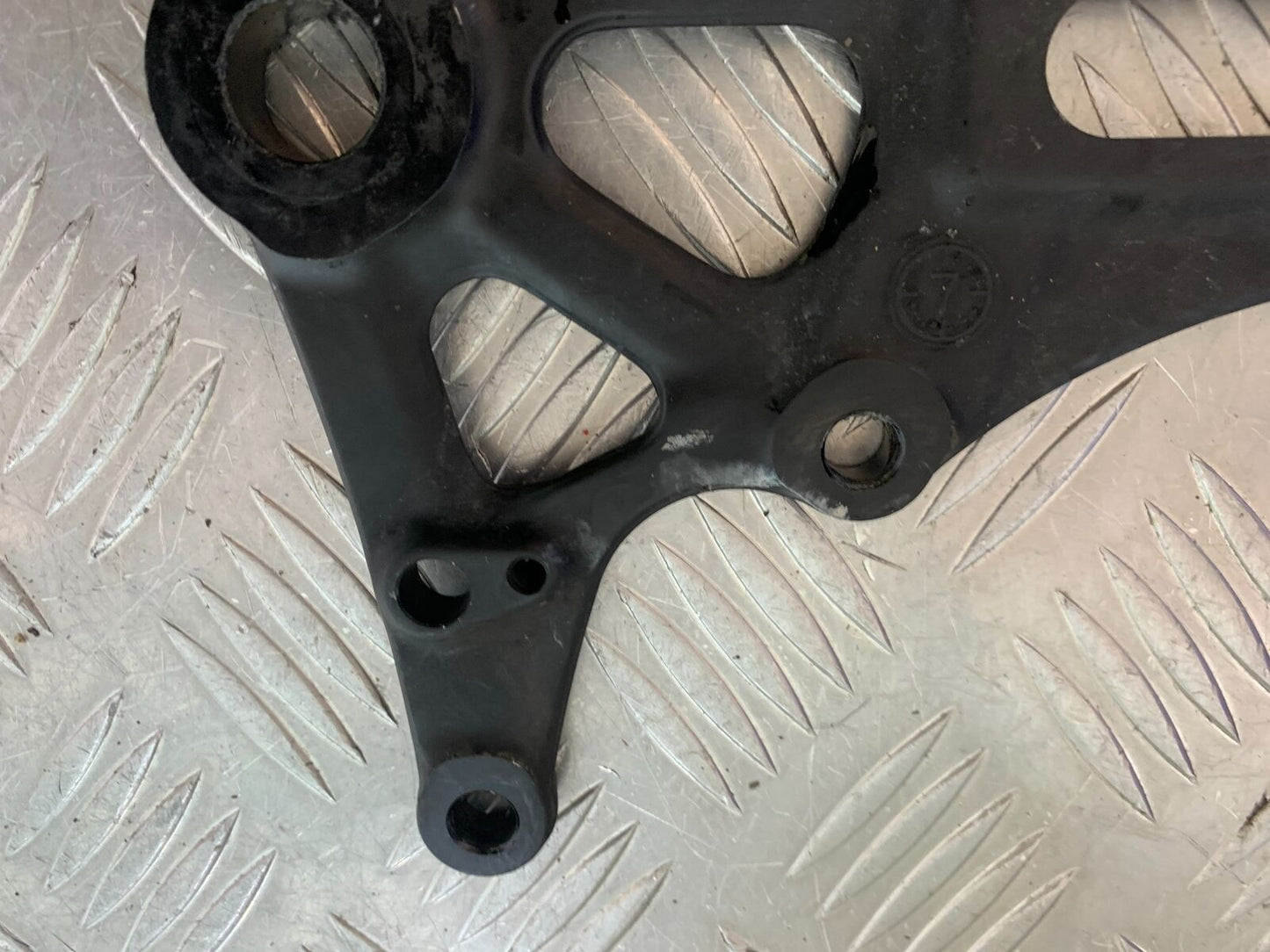 TRIUMPH BONNEVILLE T100 REAR CALIPER BRACKET YEAR 2017-2021 (CMB1084)