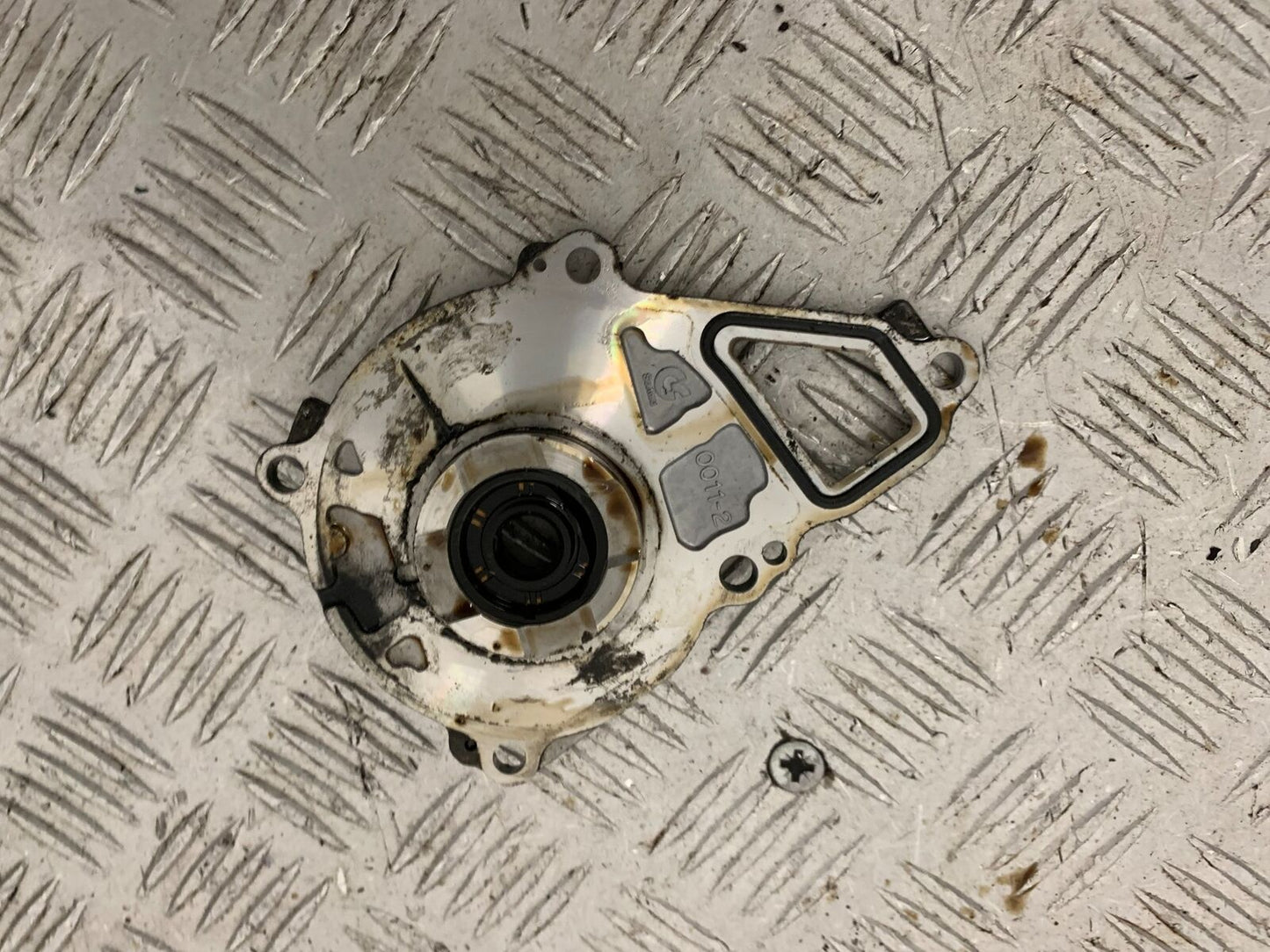 KAWASAKI ER6 N INNER WATER PUMP COVER YEAR 2012-2016 (STOCK 750)