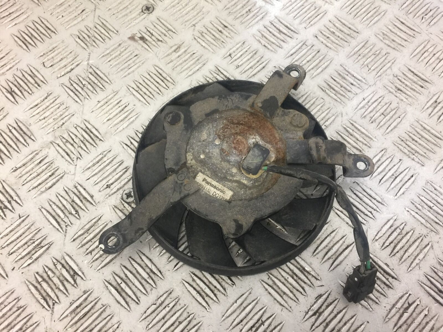TRIUMPH TIGER 800 XRT RADIATOR FAN YEAR 2015-2017 (STOCK 506)