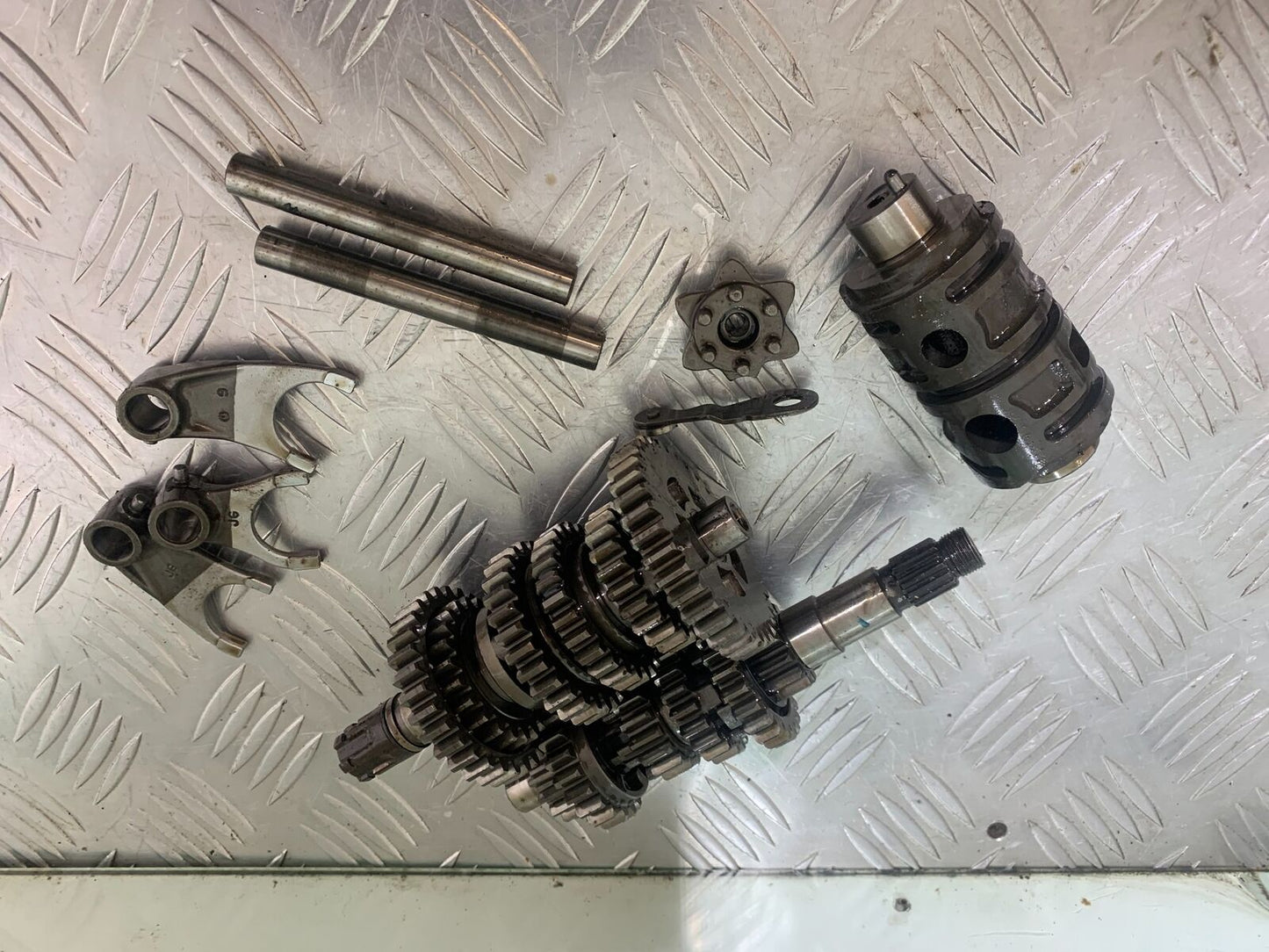 KTM DUKE 125 GEARBOX YEAR 2012 -2016