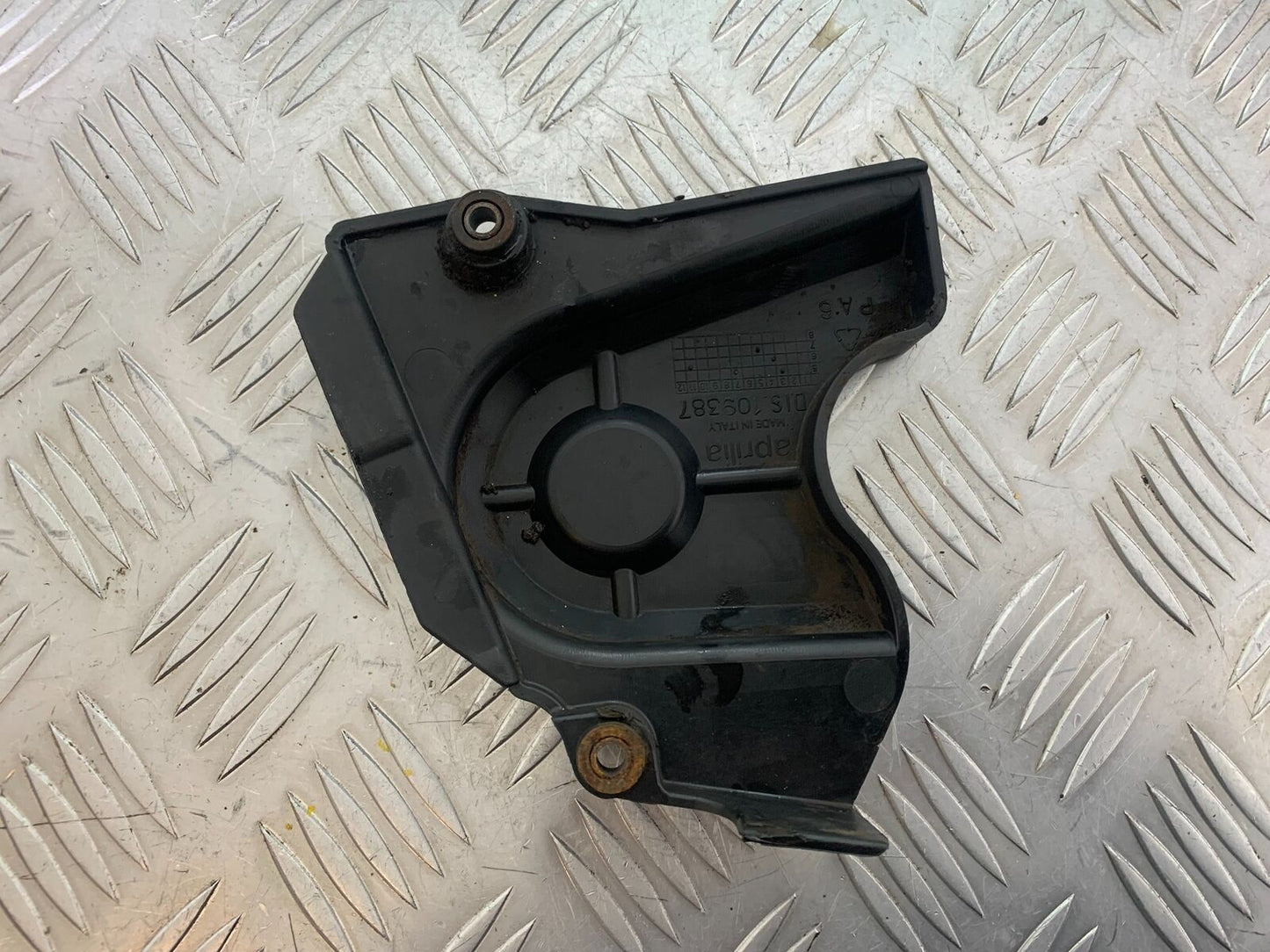 APRILIA 650 PAGASO STRADA SPROCKET COVER YEAR 2005-2010 (CMB1057)