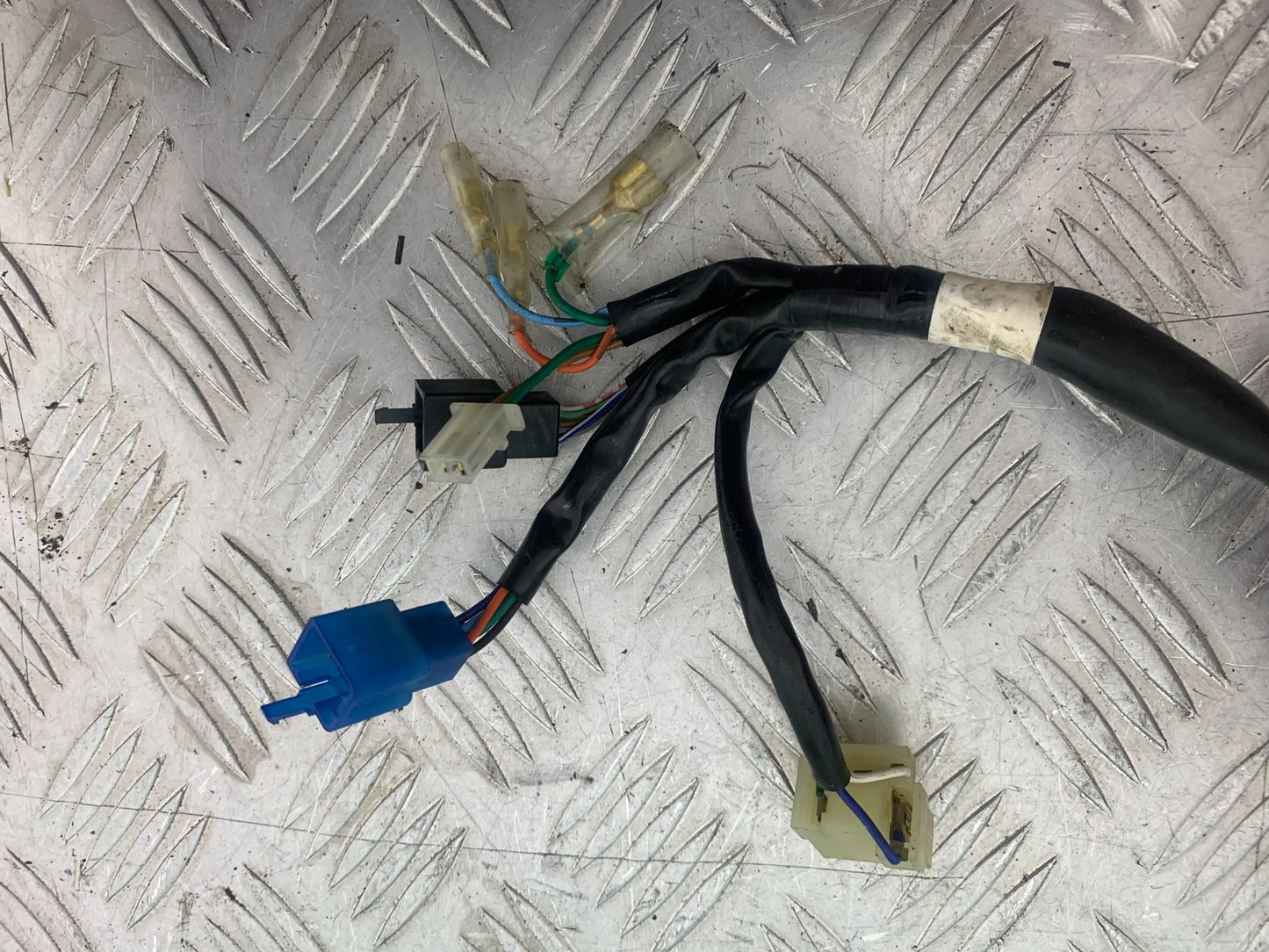 HONDA VTX1300 S-6 LEFT SWITCH GEAR YEAR 2004-09 (CMB1159)