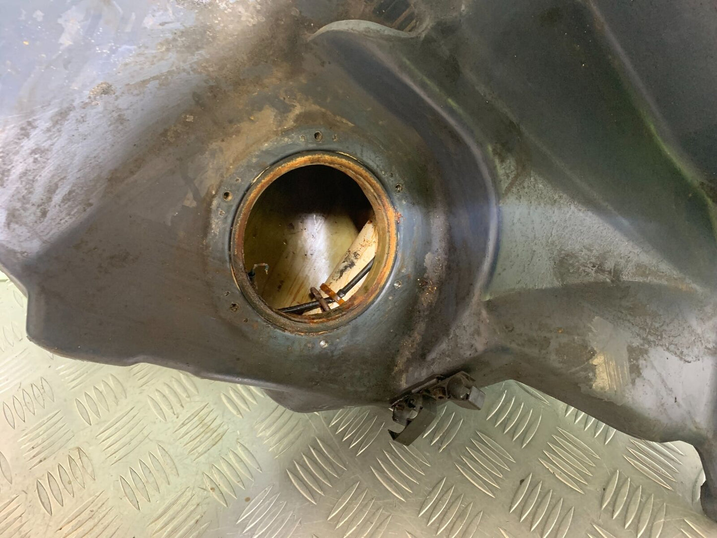 BMW R1100 RT R 1100 RT PETROL TANK YEAR 1996-2001 (CMB1095)